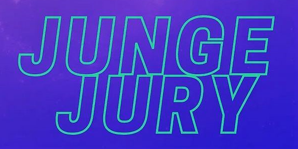 In großen Buchstaben steht geschrieben: "Junge Jury".